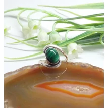 Ezüst gyűrű malachittal 54-es