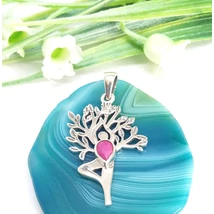 Ezüst medál rubin kővel,életfa