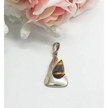 Ezüst medál tigrisszem kővel 