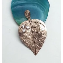 Ezüst aranyozott levél medál+cirkónia kövek