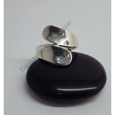 Ezüst gyűrű,sima, kő nélküli 59-es