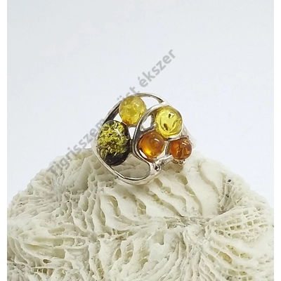 Ezüst gyűrű 3 színű borostyán kővel