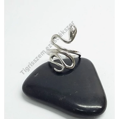 Ezüst gyűrű kígyós 58-as