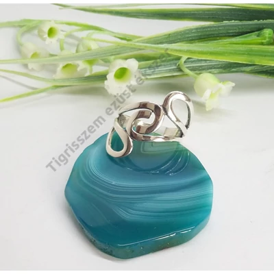 Ezüst gyűrű kő nélkül 57-es