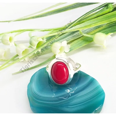 Ezüst gyűrű korall kővel, ovális 59-es