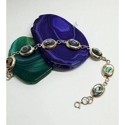 Ezüst karkötő páva kagylóval 18 cm