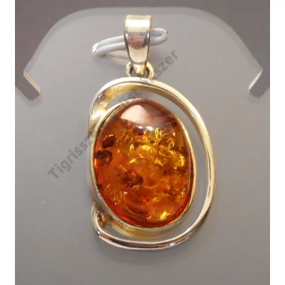 Ezüst medál borostyánnal