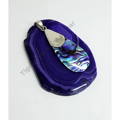 Ezüst medál páva kagylóval